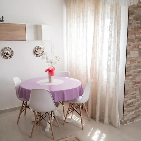Welcoming In A Coruna, 90 M², Balcony *